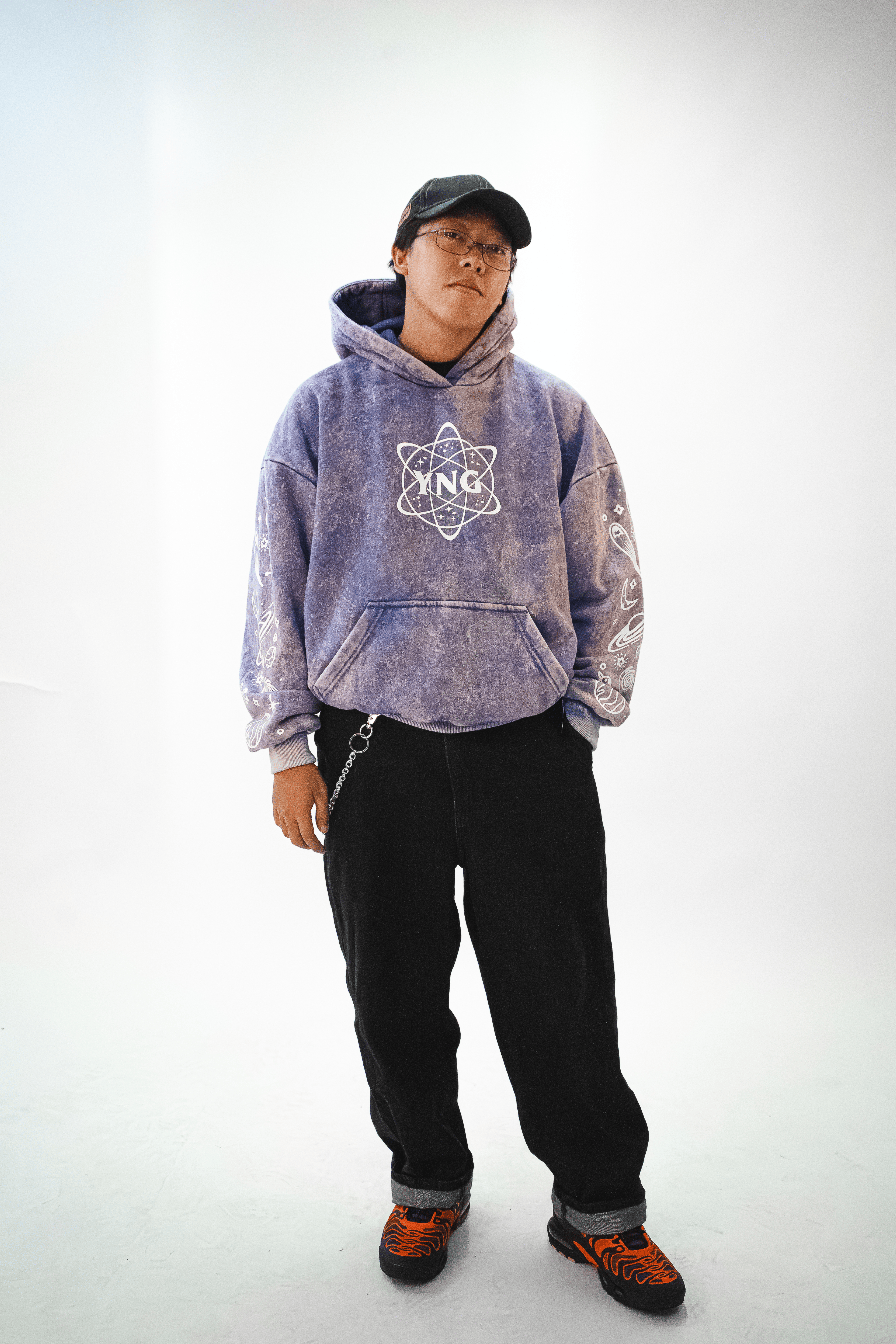 YNG "QUANTUM HOODIE" in NEBULA PURPLE