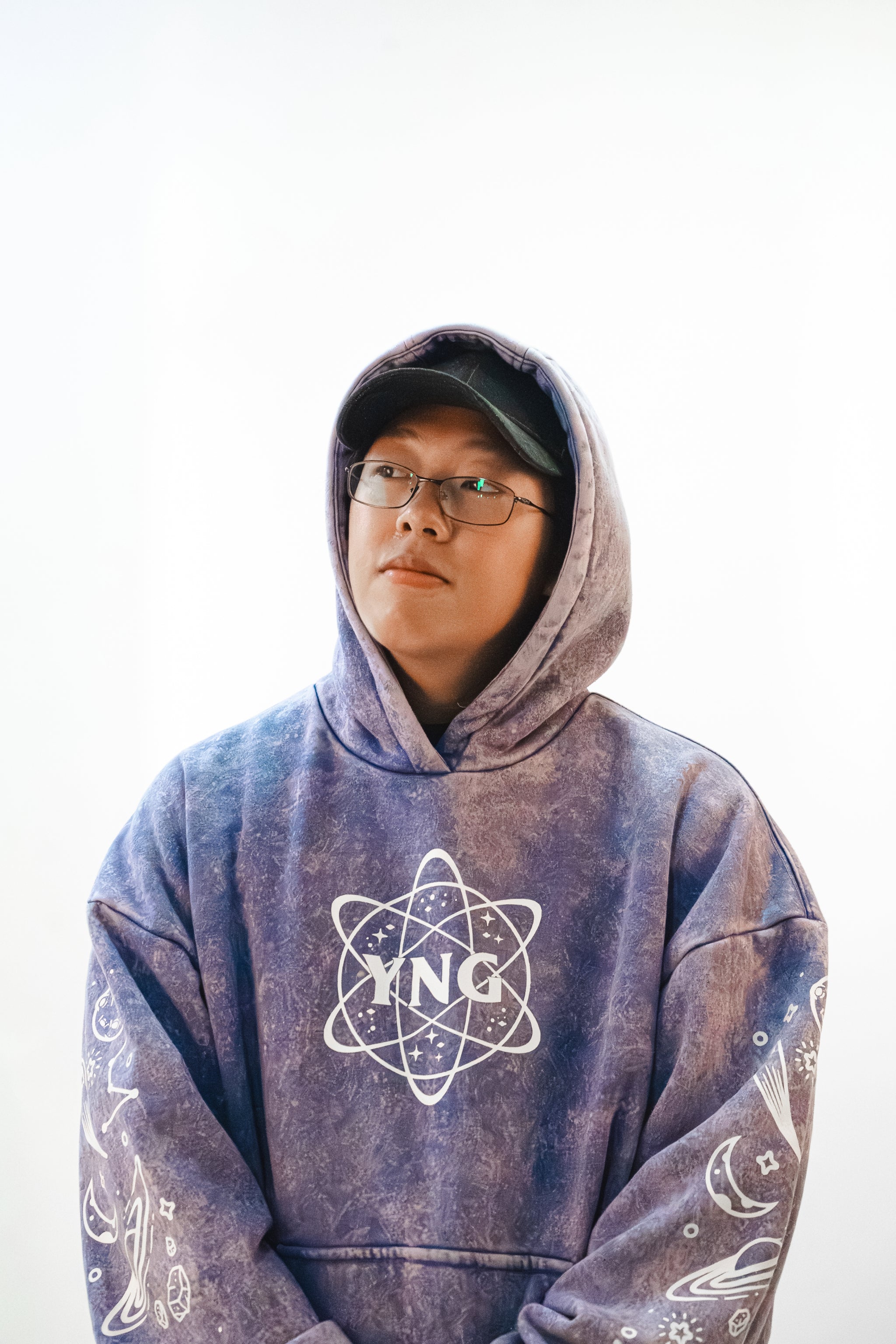 YNG "QUANTUM HOODIE" in NEBULA PURPLE