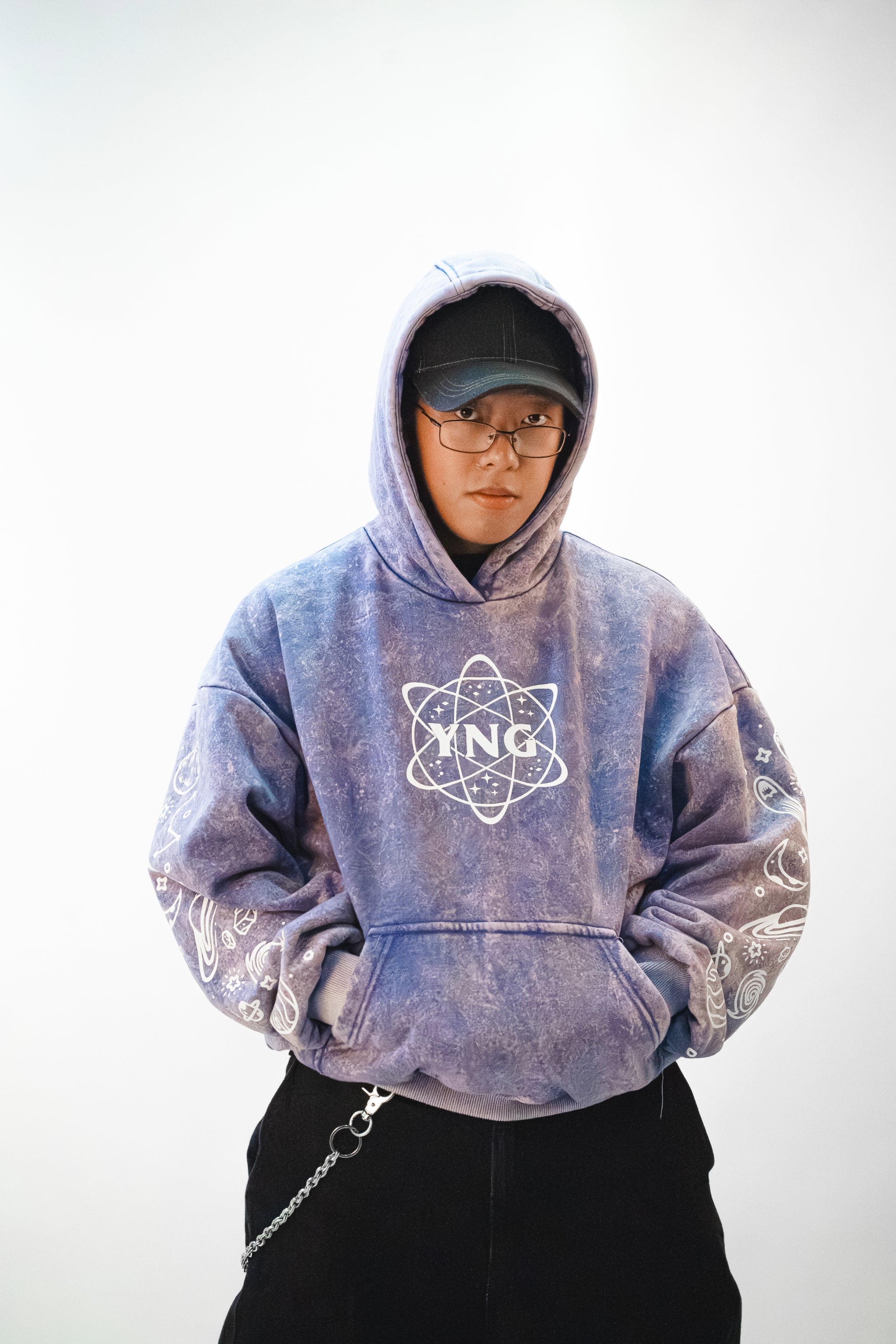 YNG "QUANTUM HOODIE" in NEBULA PURPLE