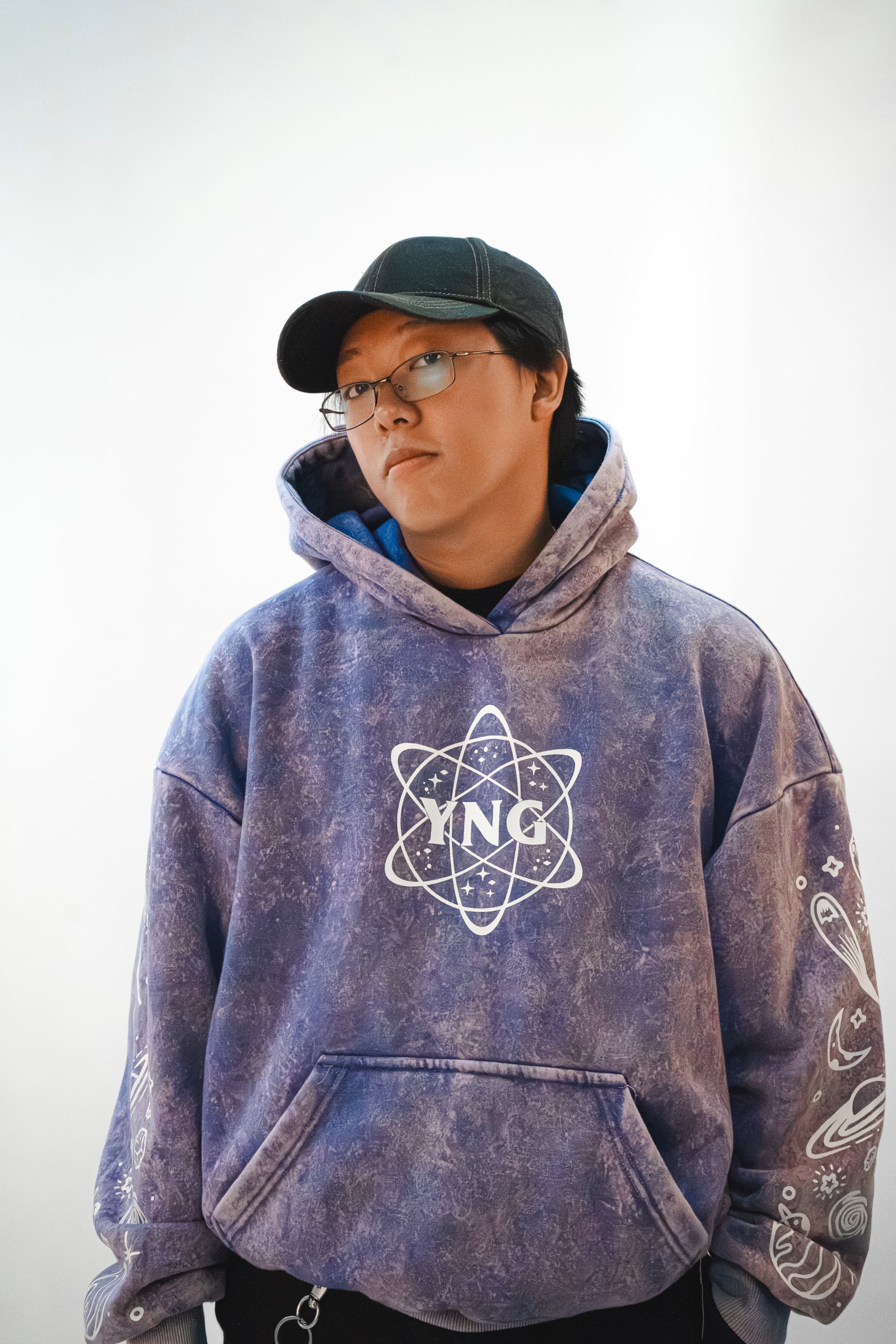 YNG "QUANTUM HOODIE" in NEBULA PURPLE