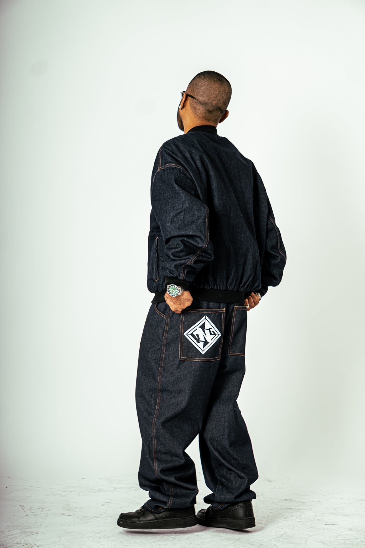 YNG Wide Indigo Denim Pants