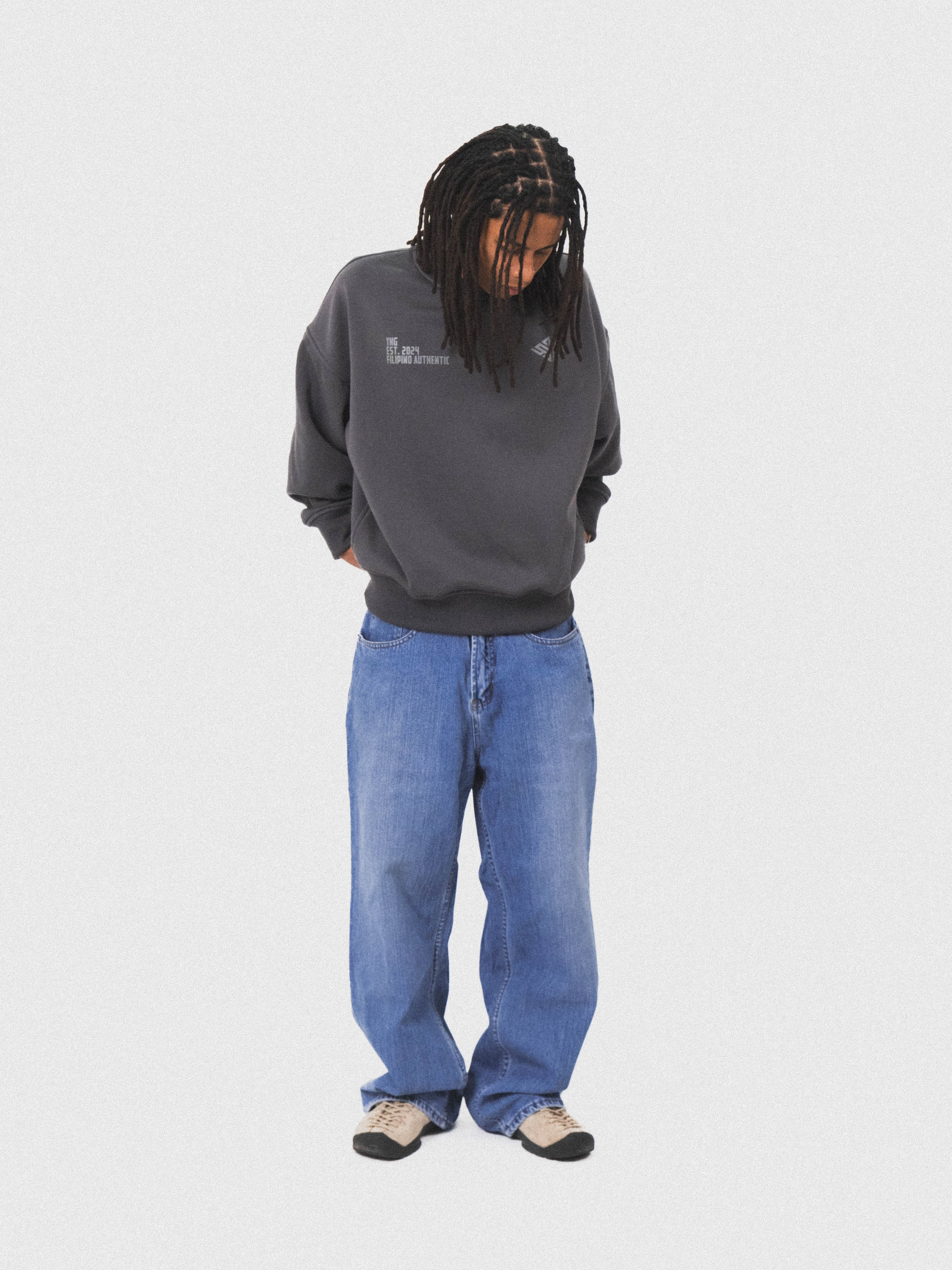 Logo Crewneck Sweatshirt in Charcoal Grey