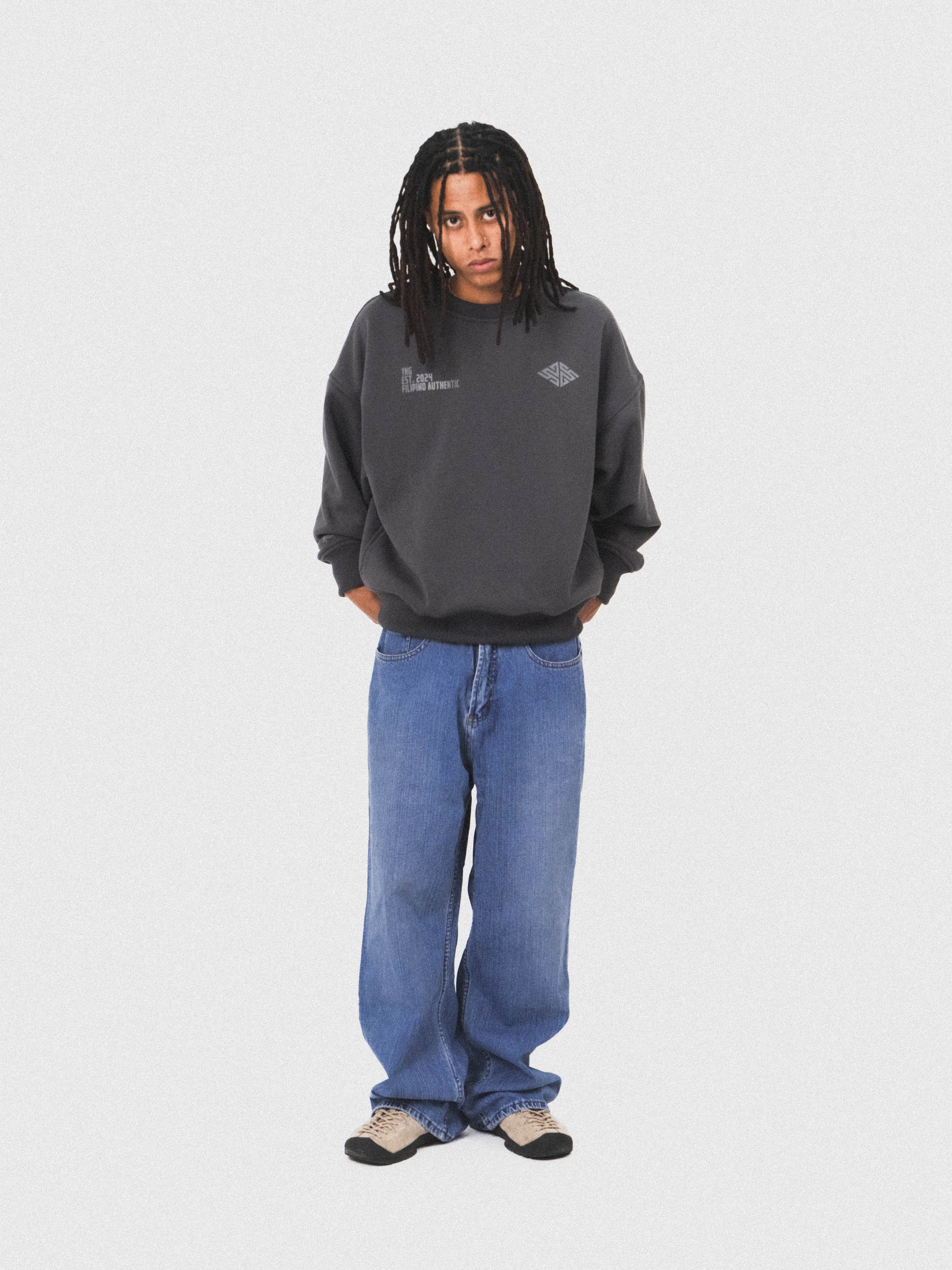 Logo Crewneck Sweatshirt in Charcoal Grey