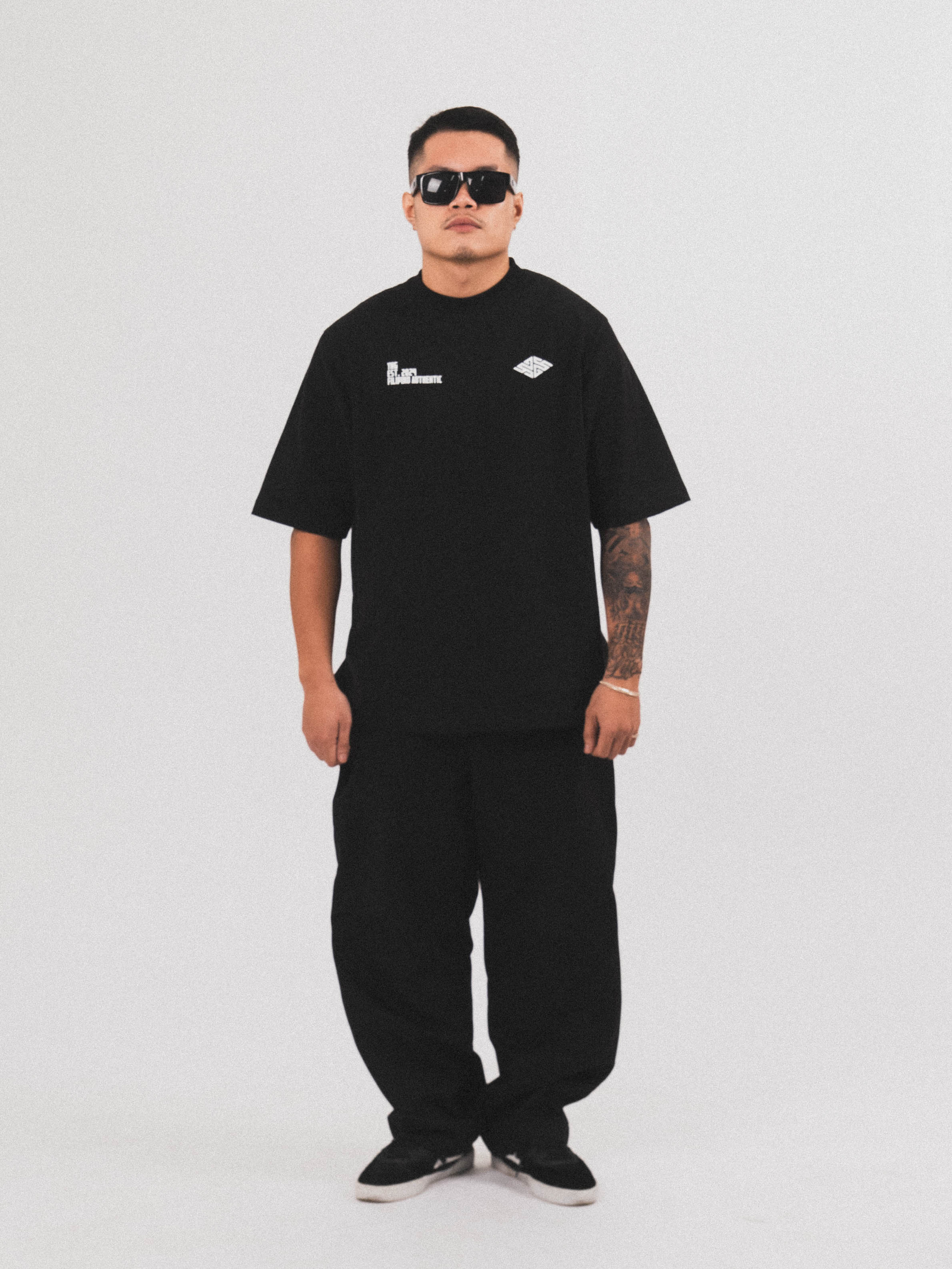 Logo Oversized Tee in Black
