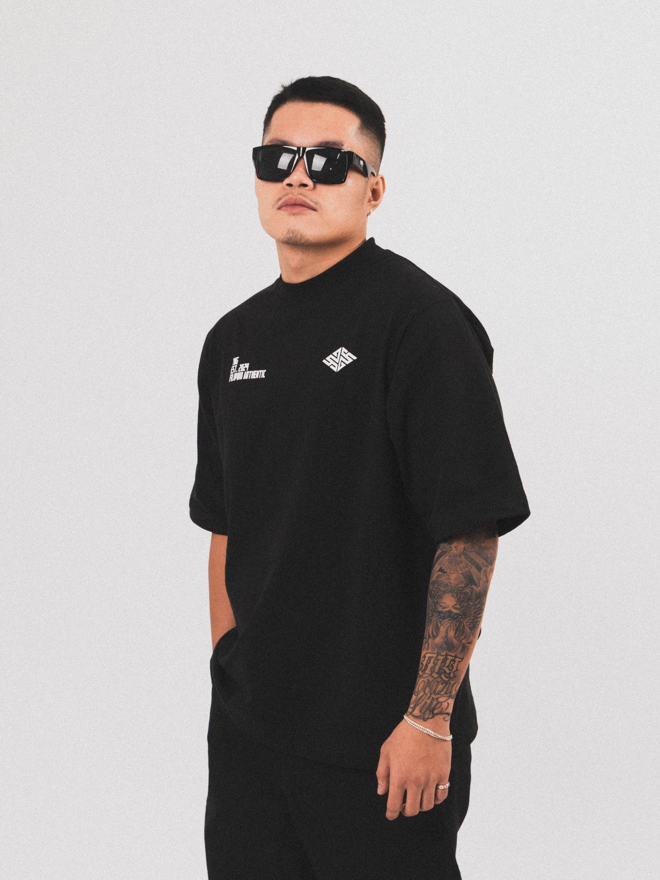 Logo Oversized Tee in Black