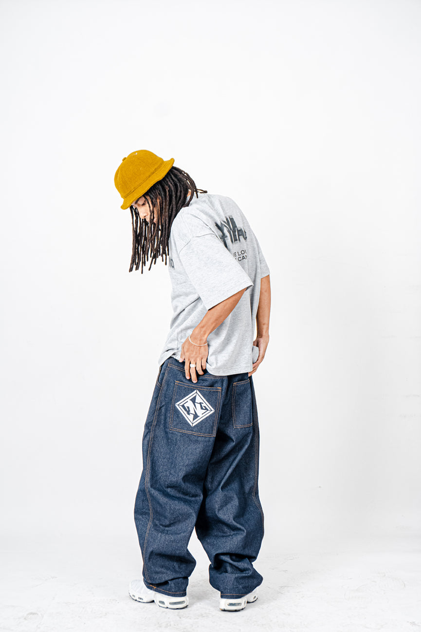 "Unapologetic" Essential Tee in Heather Grey
